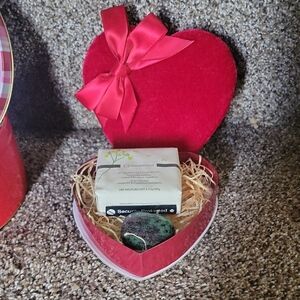 Gift Box with Soap And Crystal Heart